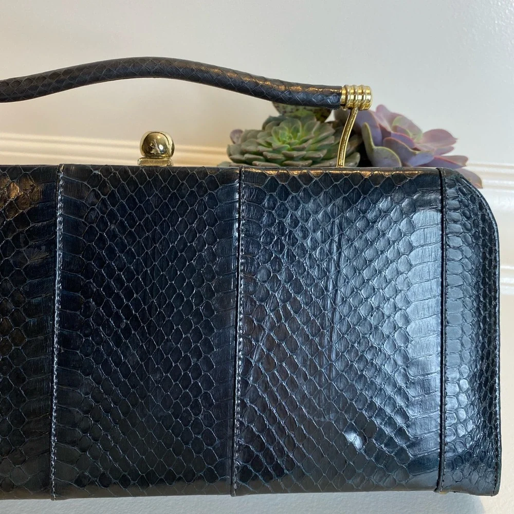 Vintage Snake Skin Versatile Clutch or Handbag - Picture 10 of 16